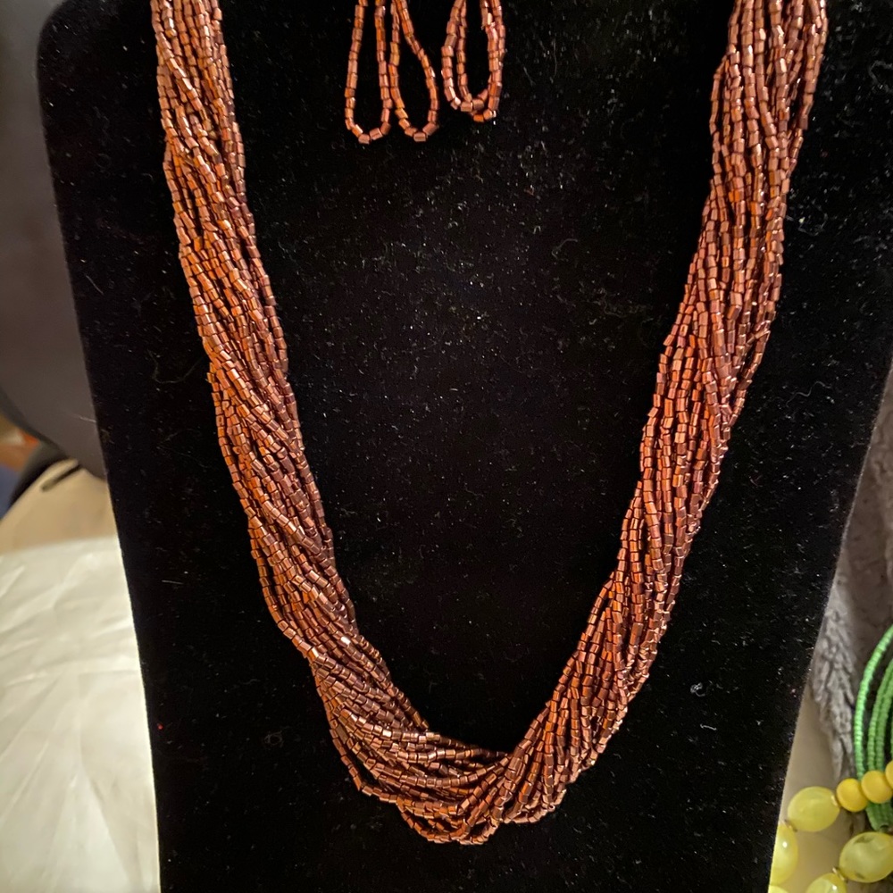 Paparazzi- bronze sea bead set